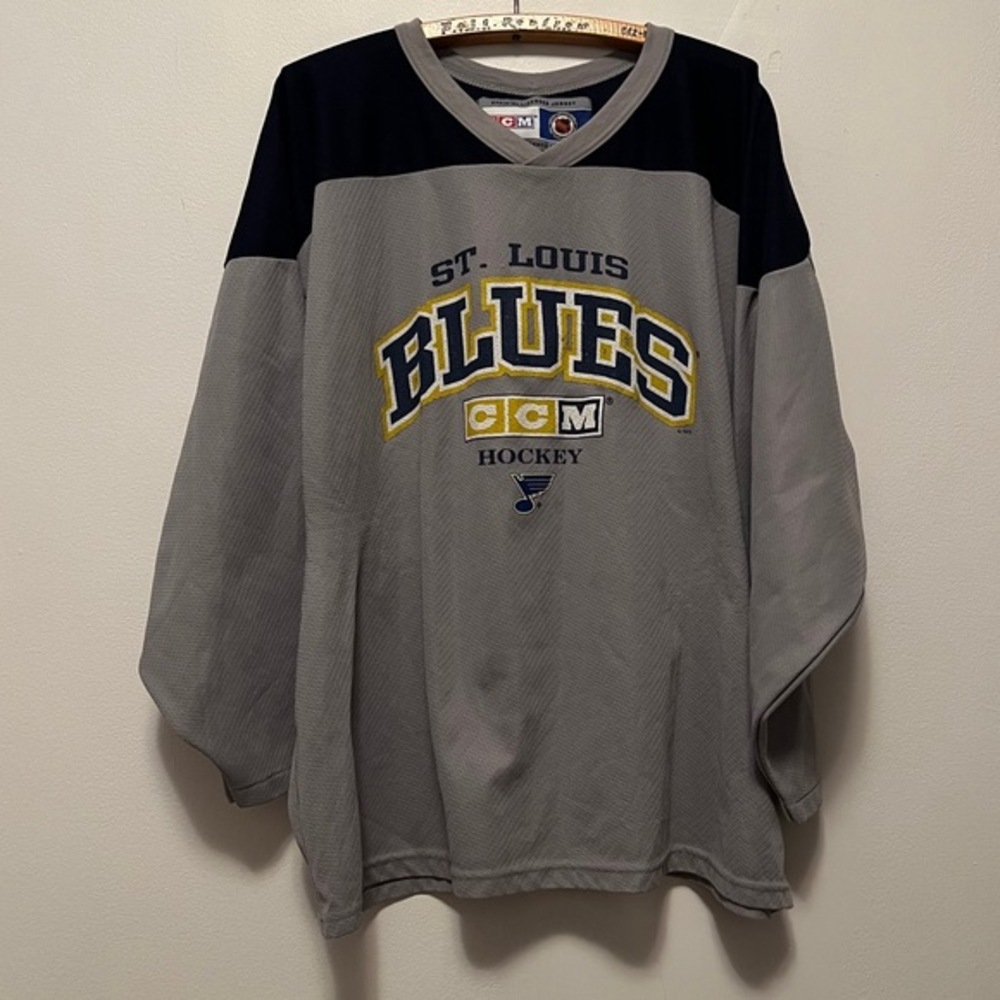 Vintage St-Louis Blues CCM Jersey Made‎ in Canada Size XL NHL Hockey